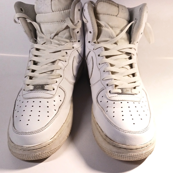 Nike Air Force 1 High White - Picture 3 of 3